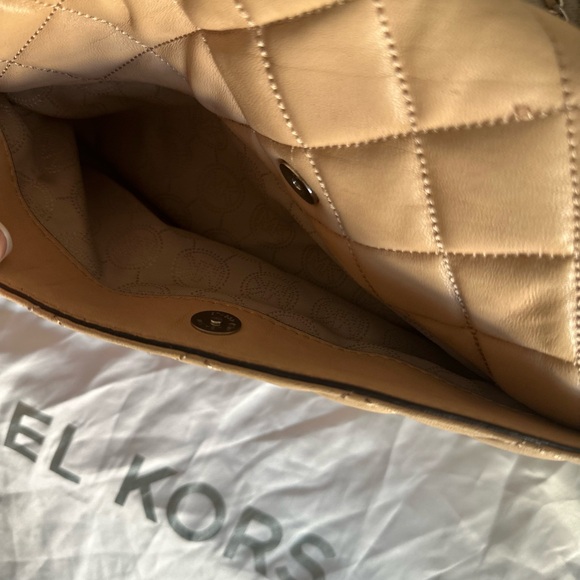 Nude Michael Kors Shoulder bag - Picture 4 of 6